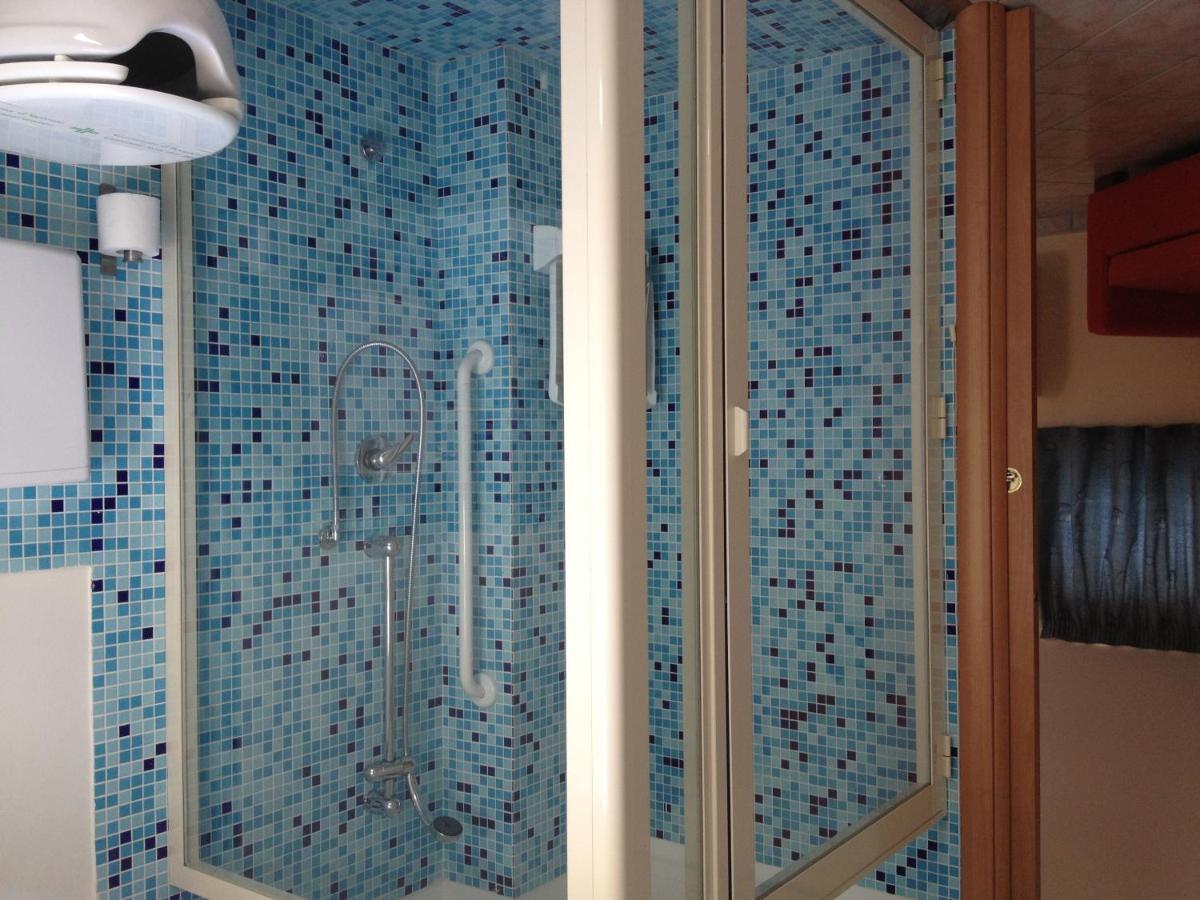 Casa Vacanze Samira Фондакело Екстериор снимка