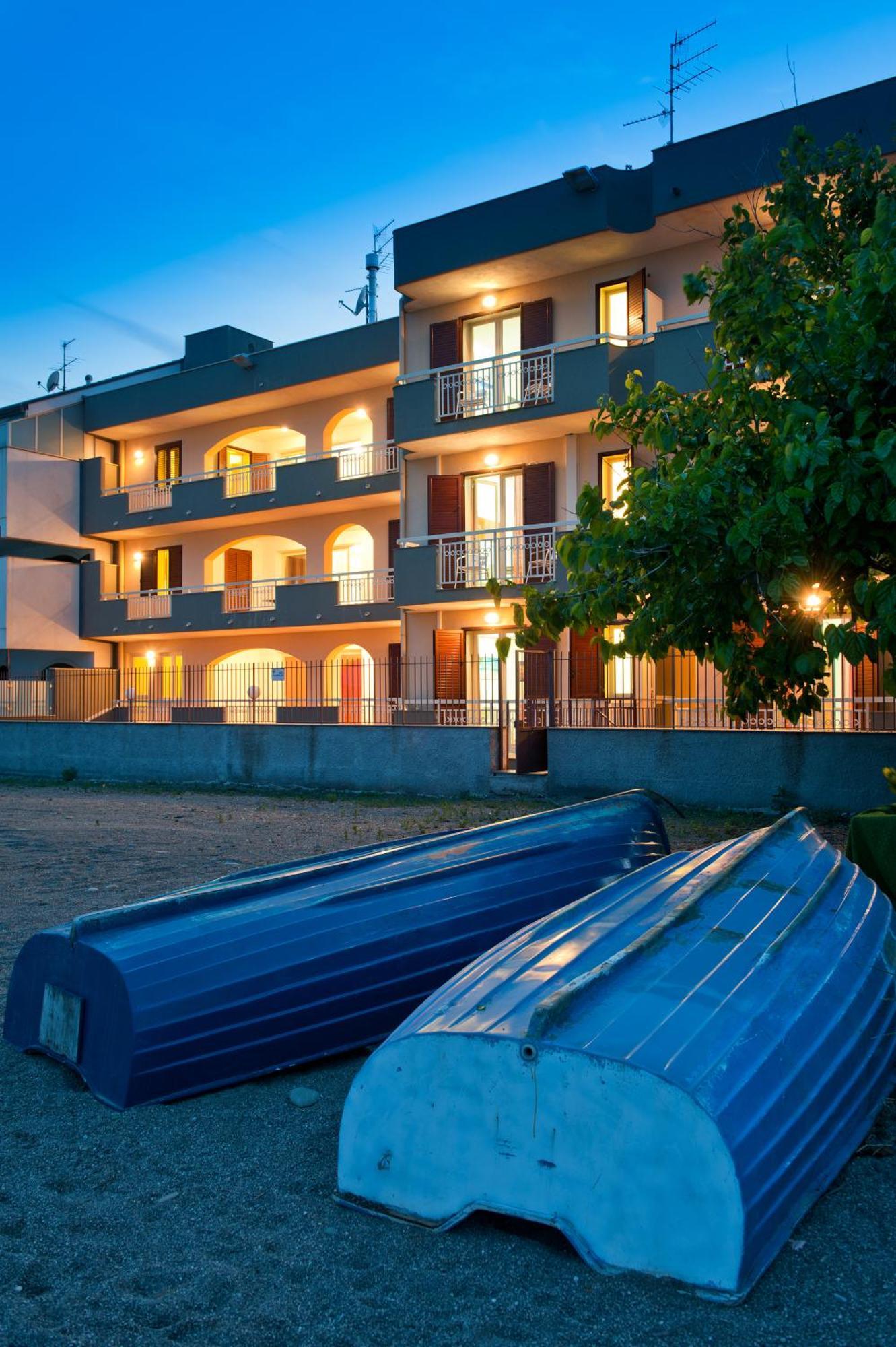 Casa Vacanze Samira Фондакело Екстериор снимка