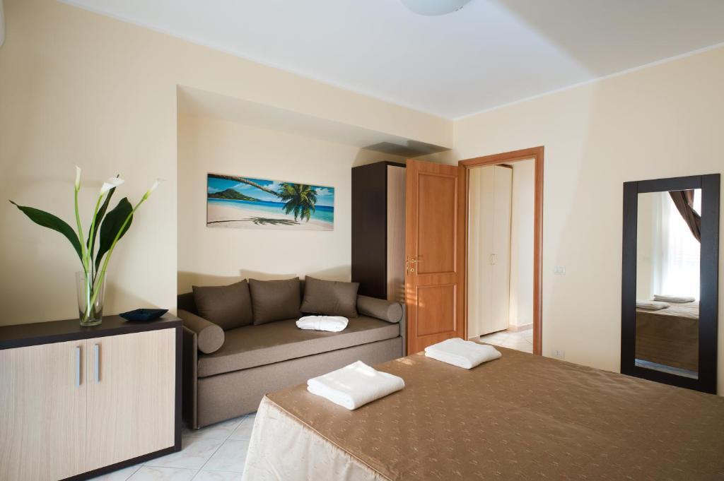 Casa Vacanze Samira Фондакело Екстериор снимка