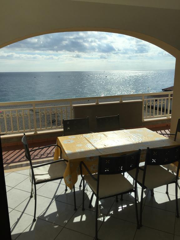 Casa Vacanze Samira Фондакело Екстериор снимка