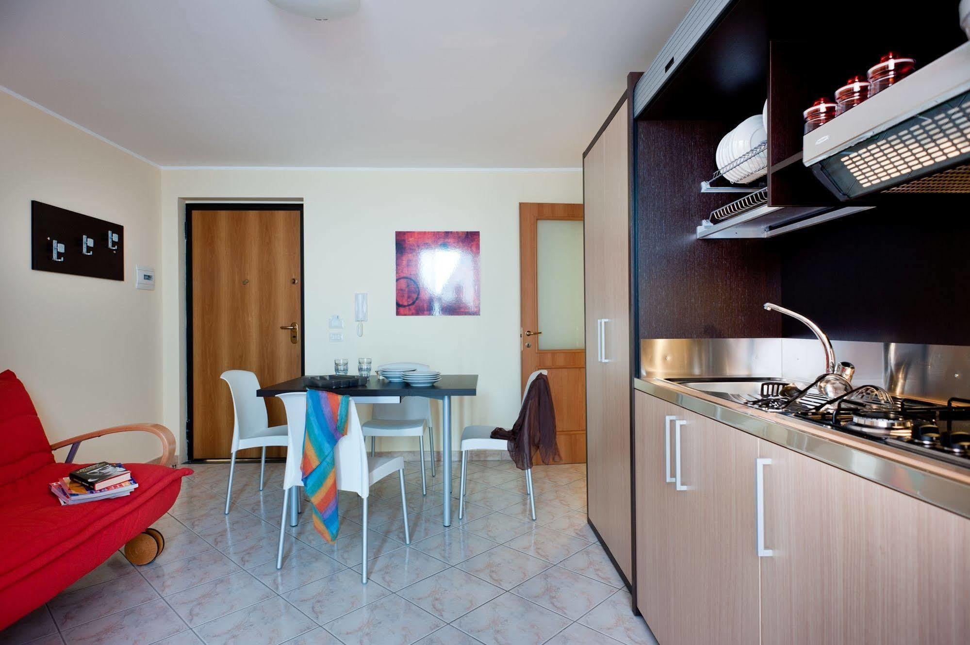 Casa Vacanze Samira Фондакело Екстериор снимка