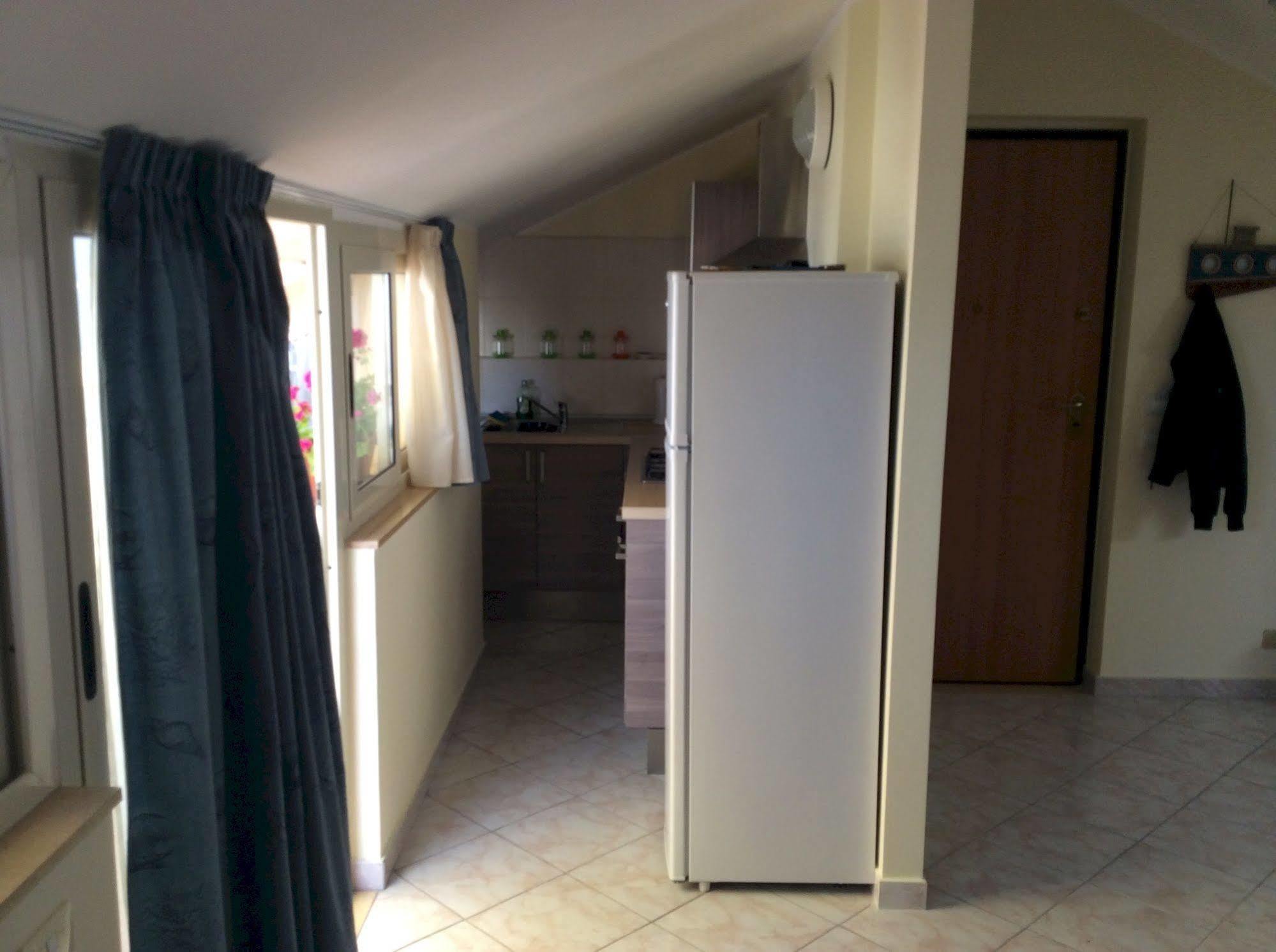 Casa Vacanze Samira Фондакело Екстериор снимка