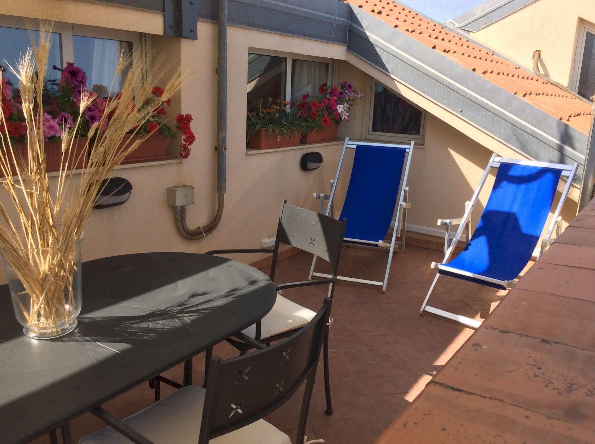 Casa Vacanze Samira Фондакело Екстериор снимка